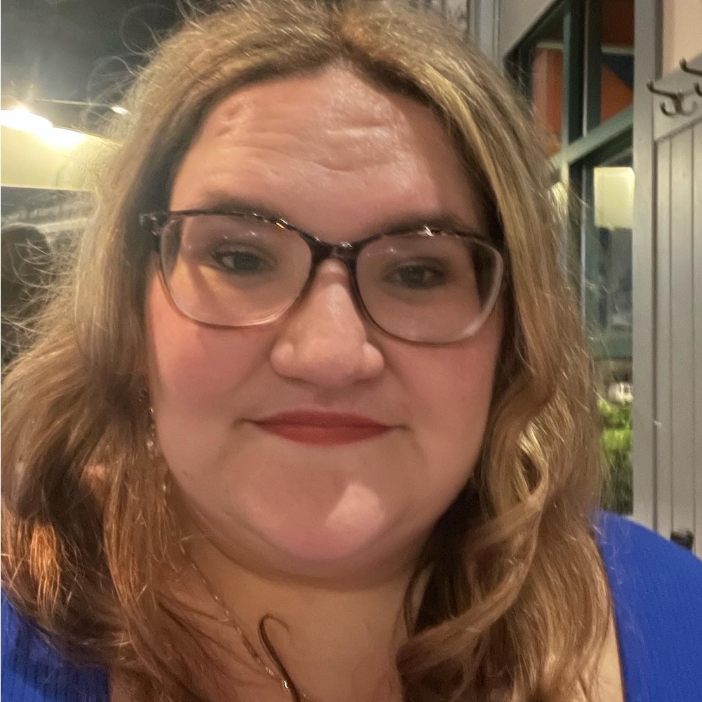 Meet your Posher, Christina